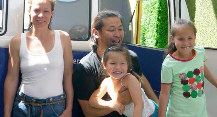 Chingunjav Borkhuu und seine Familie reisen in die Mongolei