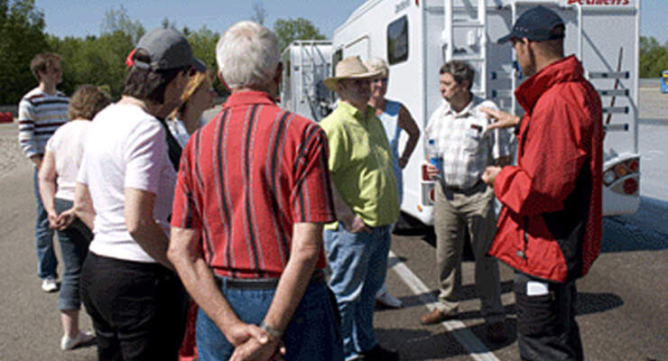 Dethleffs, fahrsicherheit, training, reisemobil, wohnmobil, caravan, wohnwagen