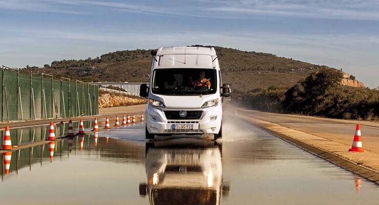 Leichte Mobile auf Fiat Ducato Basis setzen nach wie vor auf die bewährte Reifengröße 215/70 R 15.